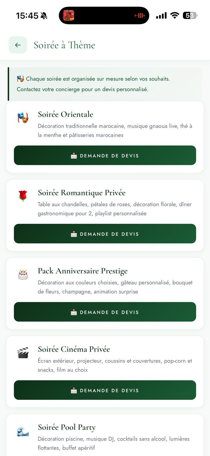 L'écran des soirées à thème dans l'application, chaque soirée avec une demande de devis.