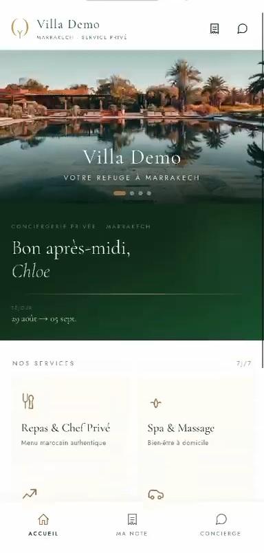 L'écran d'accueil de l'application sur un téléphone : la photo de l'établissement, un message de bienvenue au voyageur, et les services proposés.